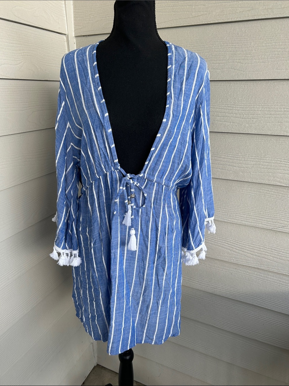 SPIAGGIA DOLCE Blue & White Striped Tassel Cover-Up. Size XL